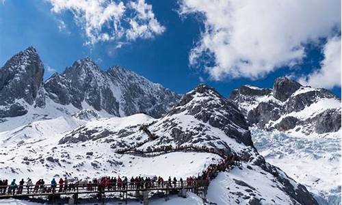 7月的玉龙雪山值得去吗_7月玉龙雪山好玩