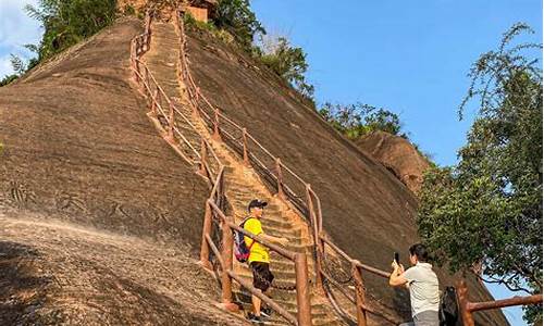 丹霞山自驾游路线_丹霞山自驾游路线汇总图